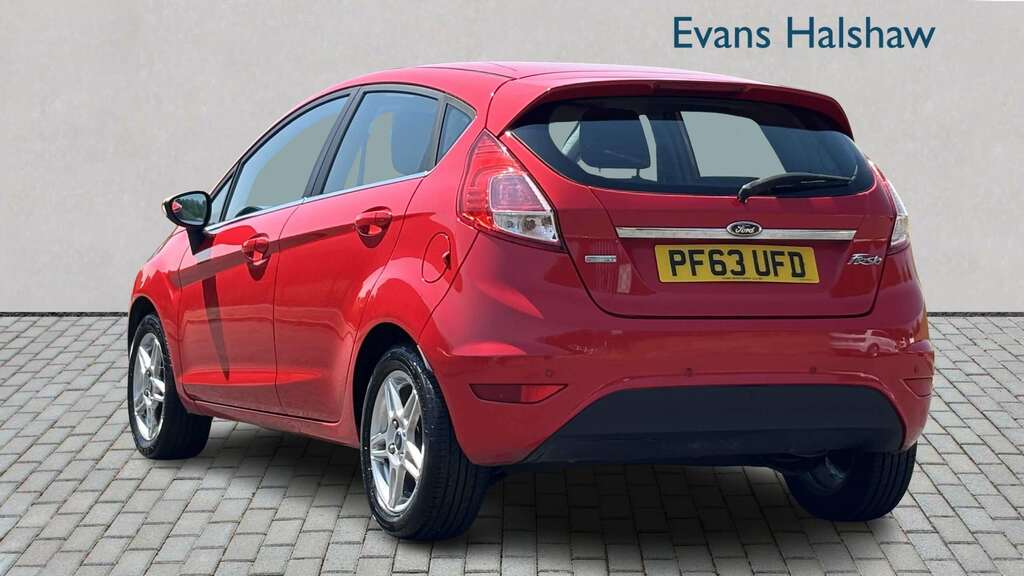 Ford Fiesta 1.25 Zetec Hatchback Euro 5 82 Red #1