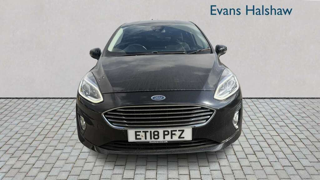 Ford Fiesta 1.1 Zetec 2018 Black #2