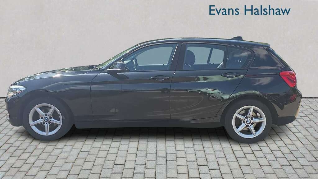 BMW 1 Series 116D Efficientdynamics Plus 2016 Black #4