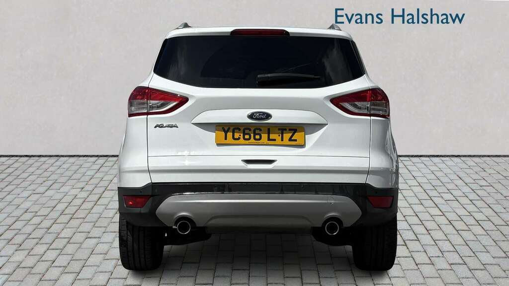 Ford Kuga 2.0 Tdci Zetec Suv 2Wd Euro 6 S White #5