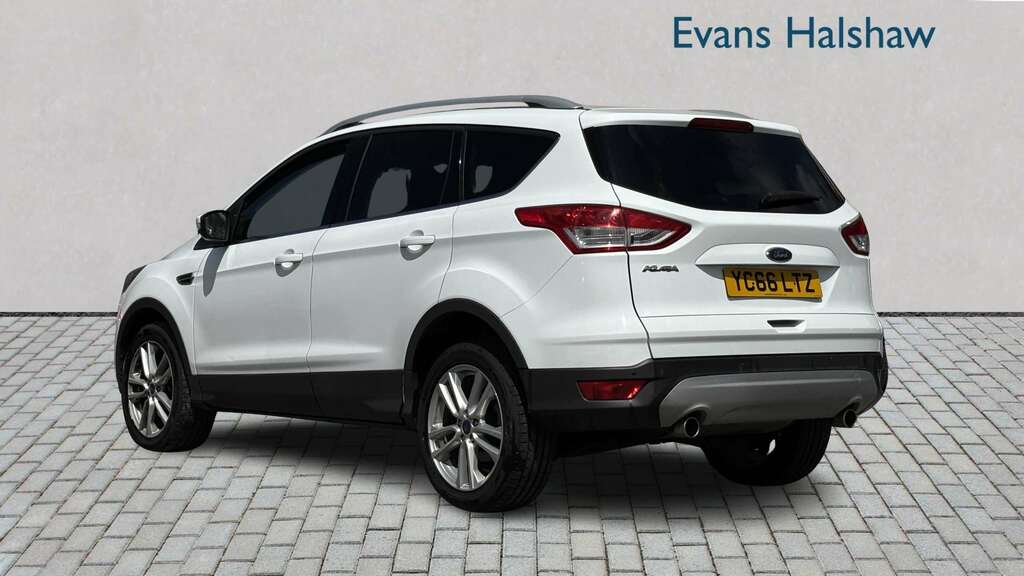 Ford Kuga 2.0 Tdci Zetec Suv 2Wd Euro 6 S White #2