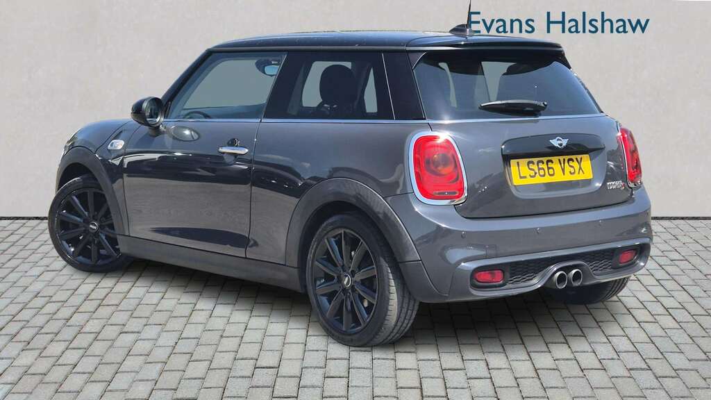 Mini Hatch 2.0 Cooper S 2016 LS66VSX Grey #2