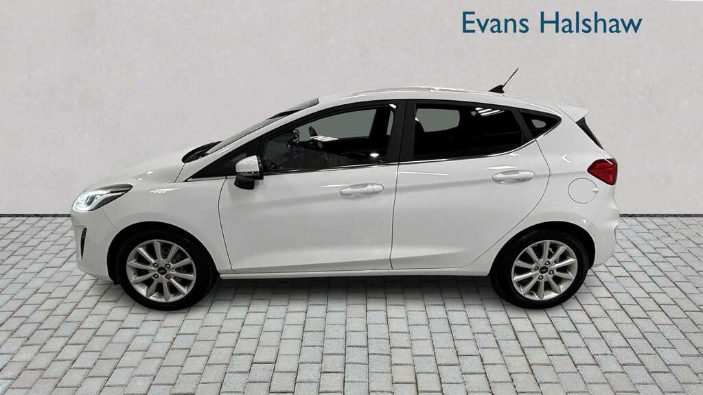 Ford Fiesta 1.0 Ecoboost Hybrid Mhev 125 Titanium 2021 BU21EZC White #6