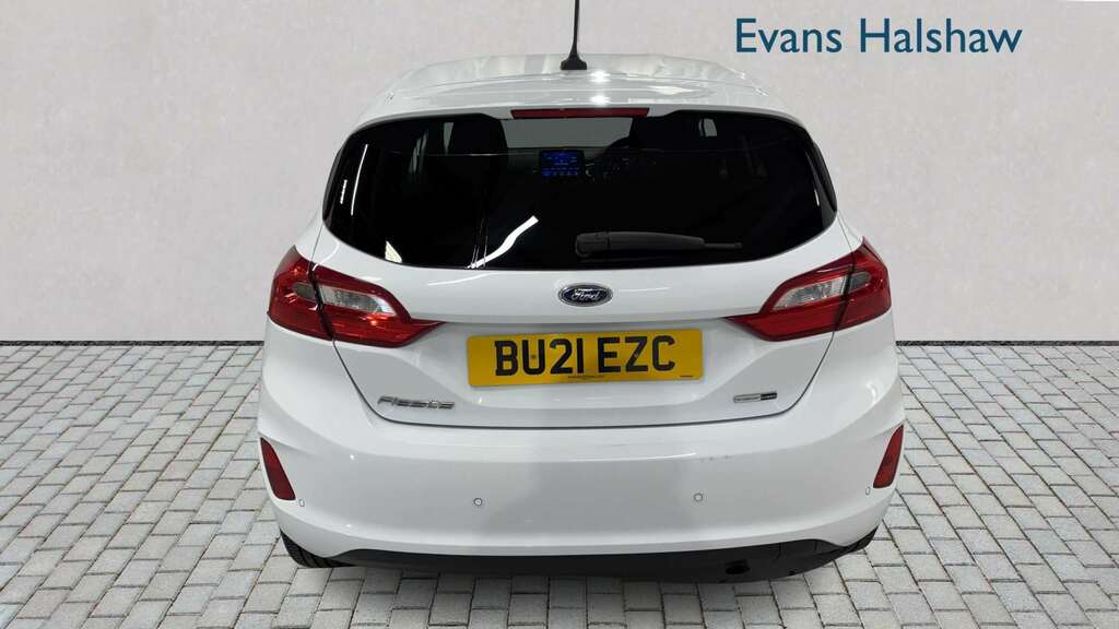 Ford Fiesta 1.0 Ecoboost Hybrid Mhev 125 Titanium 2021 BU21EZC White #5