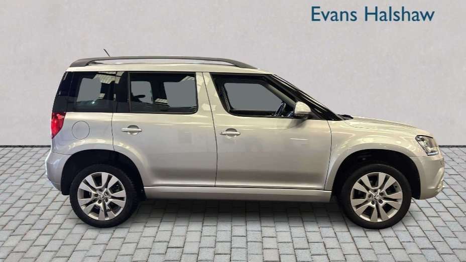 Skoda Yeti 1.2 Tsi 110 Se L Dsg 2016 Silver #2