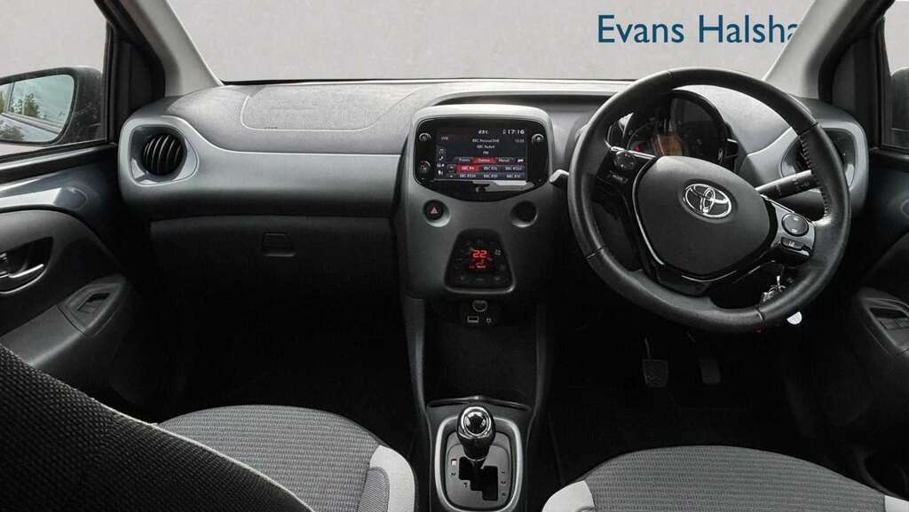 Toyota Aygo 1.0 Vvt-i X-trend Tss Red #7