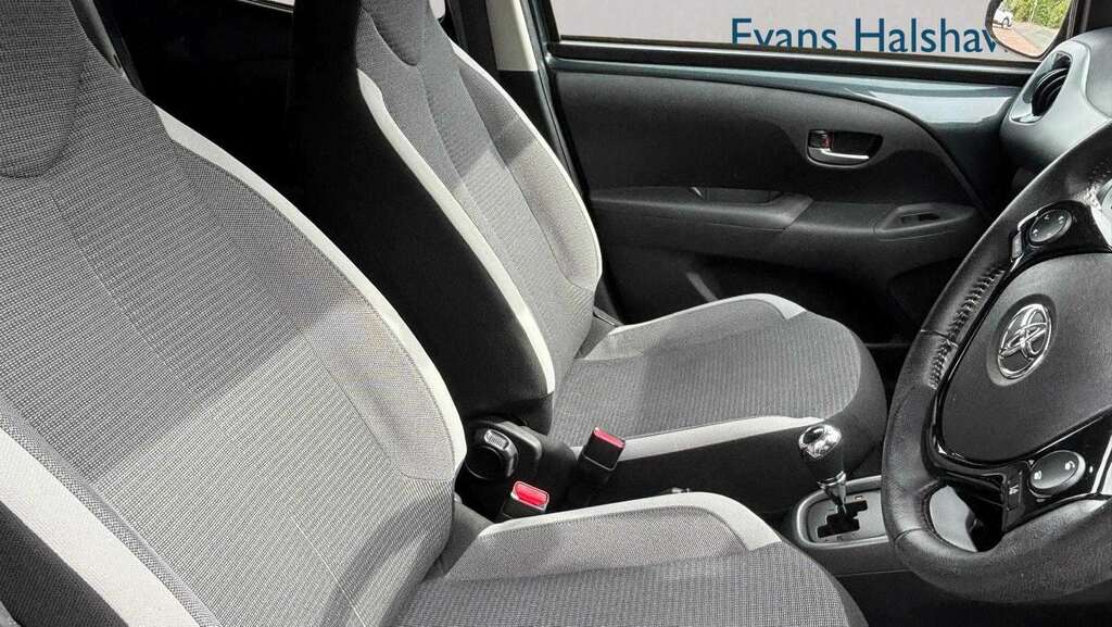 Toyota Aygo 1.0 Vvt-i X-trend Tss Red #10