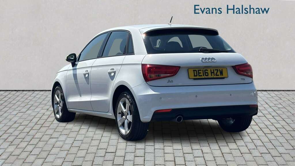 Audi A1 1.6 Tdi Sport 2016 White #2