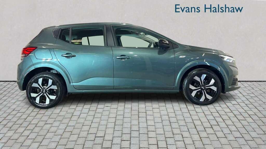 Dacia Sandero 1.0 Tce Journey 2025 Green #6