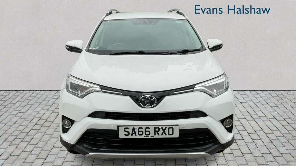 Toyota Rav 4 2.0 V-matic Excel Cvt 2016 White #4