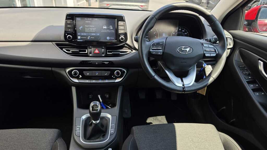 Hyundai I30 1.0 T-gdi 120Ps Se Connect 48V #17