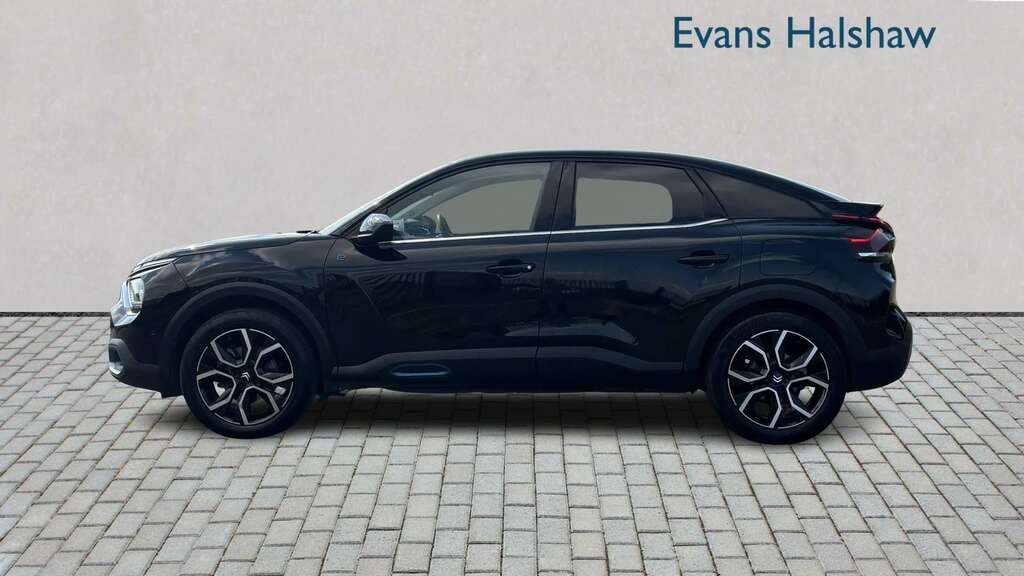 Citroen e-C4 100Kw Shine Plus 50Kwh 2023 WR73LFM Black #3