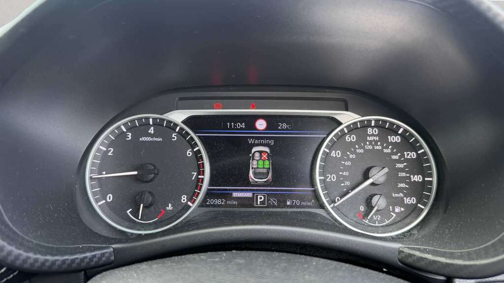 Nissan Juke 1.0 Dig-t 114 N-connecta Dct 2023 LR23SVJ Black #5