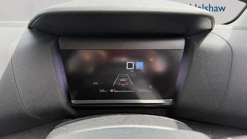 Citroen C4 1.2 Puretech 130 Shine Plus 2023 Black #4