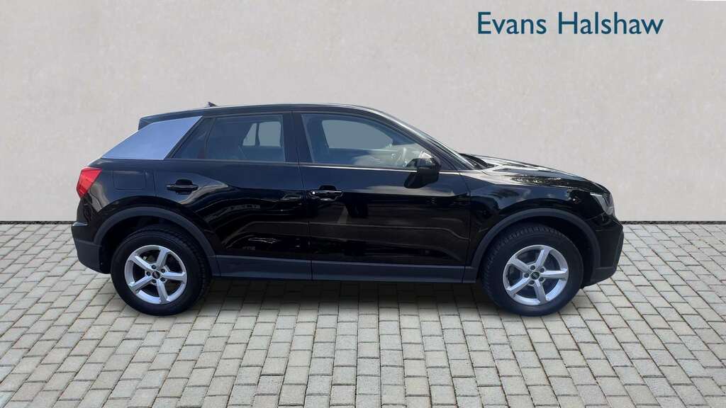 Audi Q2 30 Tfsi Technik 2022 GX22WMK Black #2
