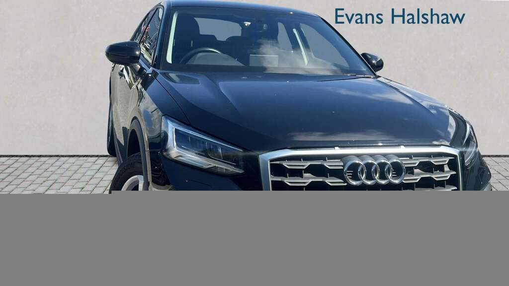 Audi Q2 30 Tfsi Technik 2022 Black