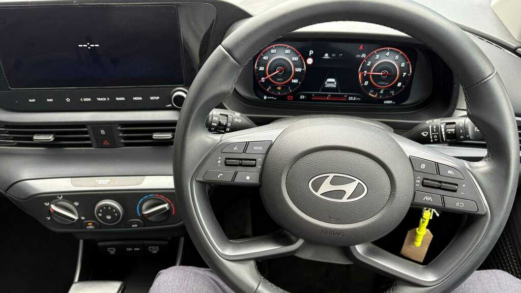 Hyundai I20 1.0T Gdi Advance Dct 2024 EF24TLJ White #3