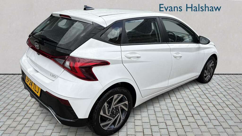 Hyundai I20 1.0T Gdi Advance Dct 2024 EF24TLJ White #2
