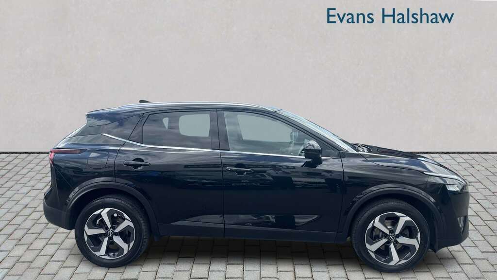 Nissan Qashqai 1.3 Dig-t Mh 158 N-connecta Xtronic 2023 BT23GKL Black #3