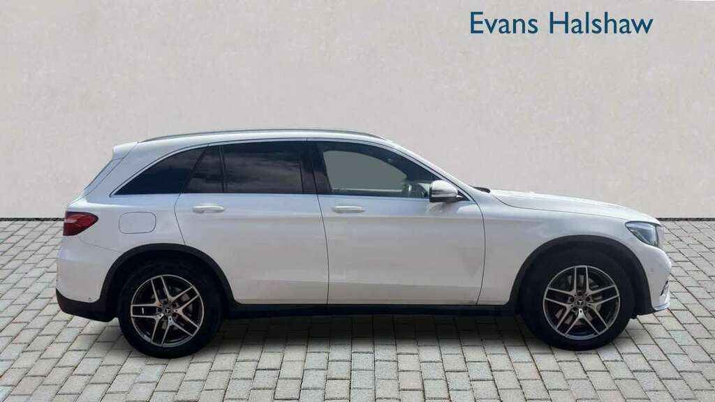 Mercedes-Benz GLC Class 220D 4Matic Amg Line 9G-tronic 2018 White #6