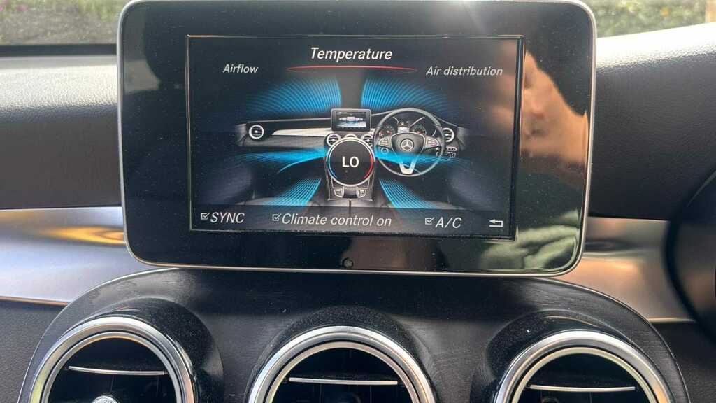 Mercedes-Benz GLC Class 2.0 Glc250 Amg Line Premium G-tronic 4Matic Eur Blue #21