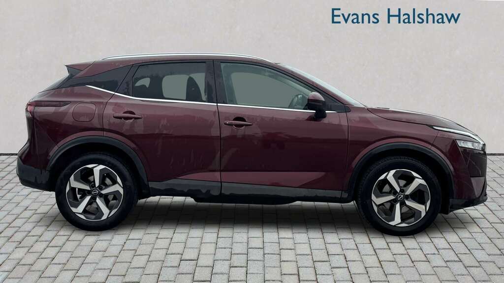Nissan Qashqai 1.3 Dig-t Mh 158 N-connecta Xtronic 2024 DN24CJF Red #3