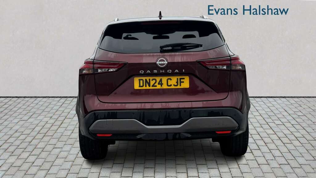Nissan Qashqai 1.3 Dig-t Mh 158 N-connecta Xtronic 2024 DN24CJF Red #4