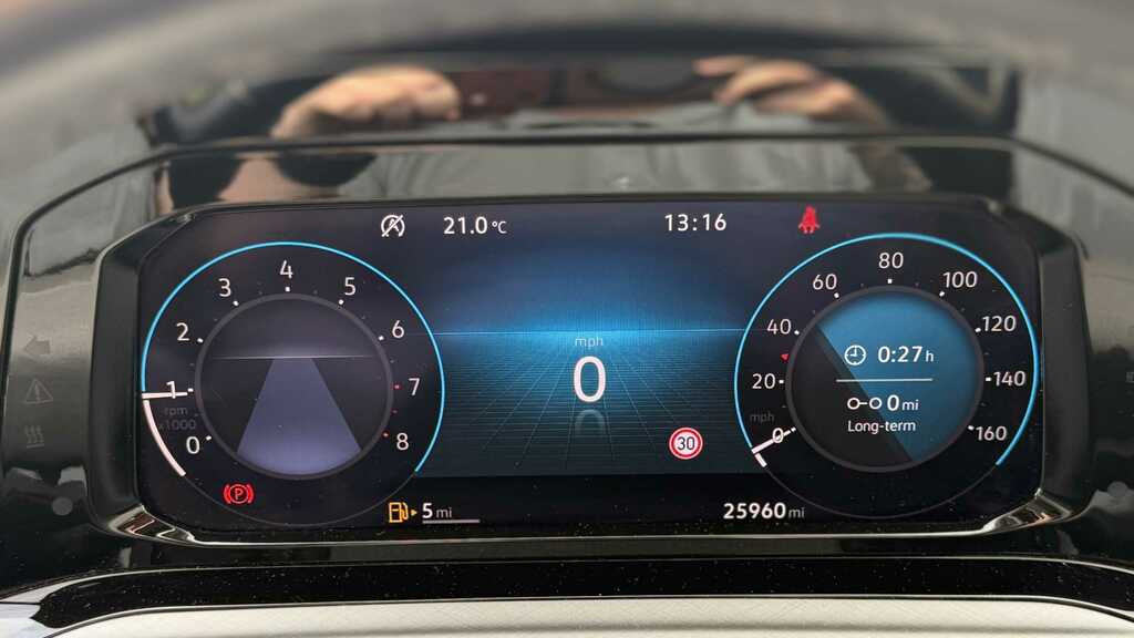 Volkswagen Golf 8 Life 1.5 Tsi 130Ps 6-Speed Grey #12