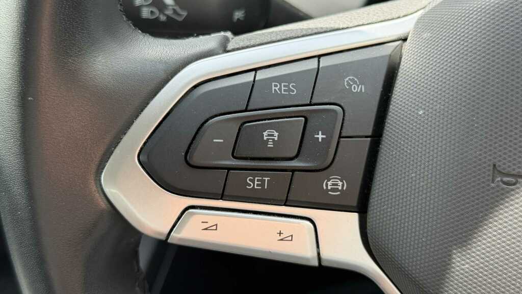 Volkswagen Golf 8 Life 1.5 Tsi 130Ps 6-Speed Grey #13