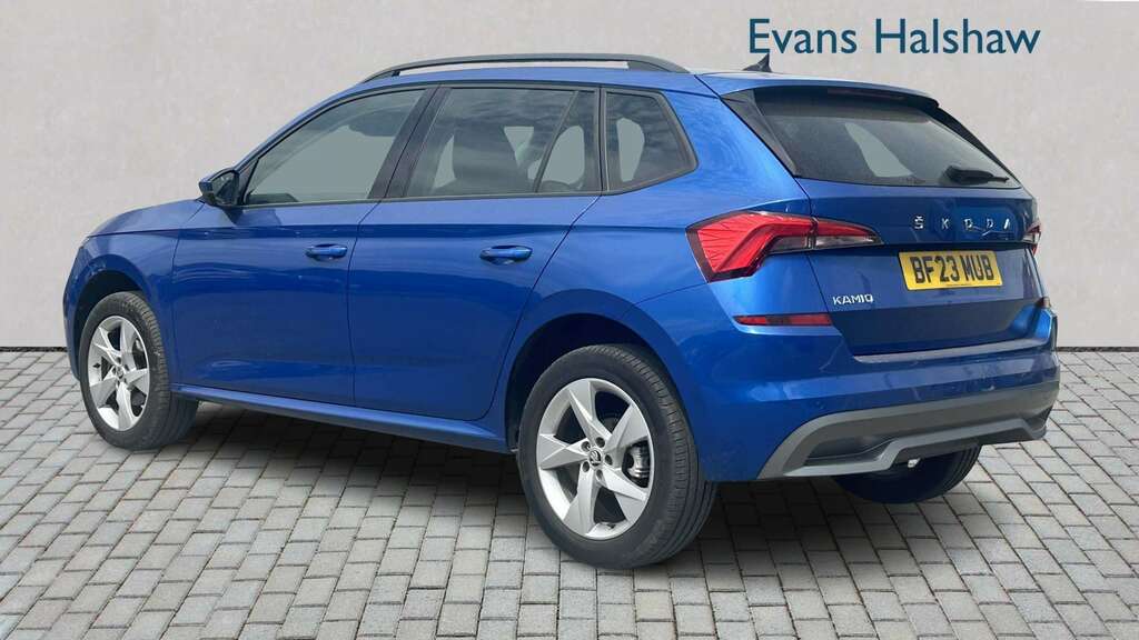 Skoda Kamiq 1.0 Tsi 110 Se Drive Dsg 2023 Blue #4
