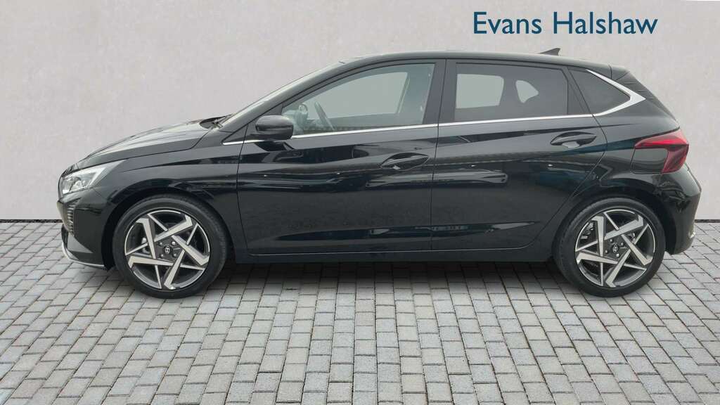 Hyundai I20 1.0T Gdi Premium 2026 Black #3