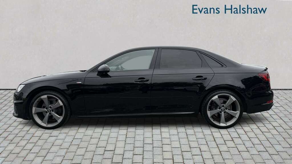 Audi A4 40 Tfsi Black Edition S Tronic 2019 Black #2