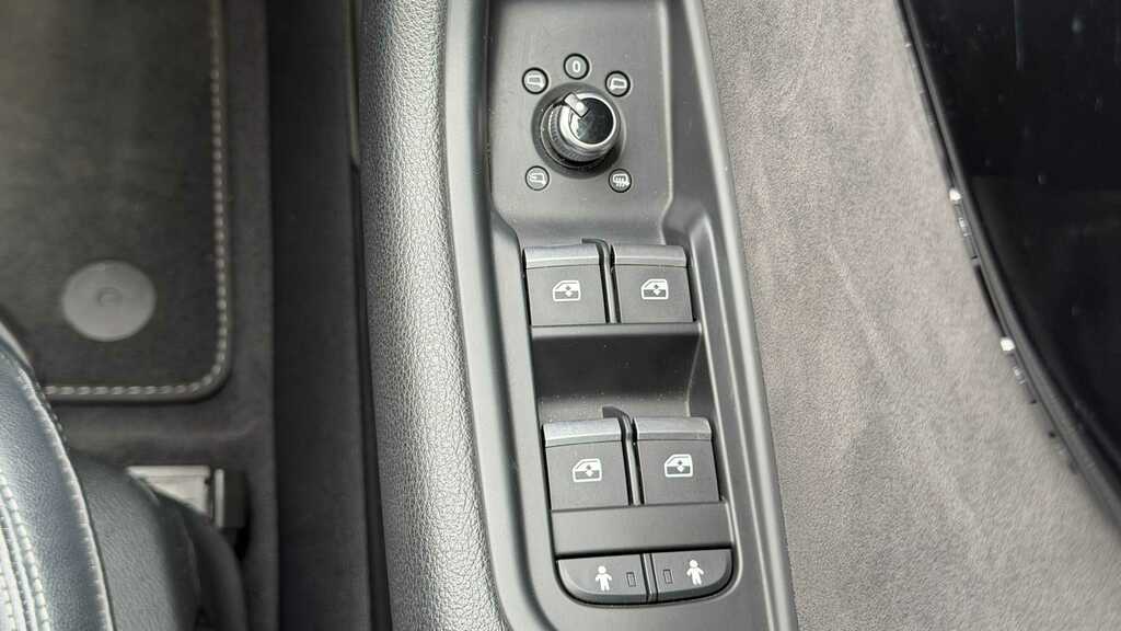 Audi A4 2.0 Tfsi 35 Sport Saloon Euro 6 Black #11