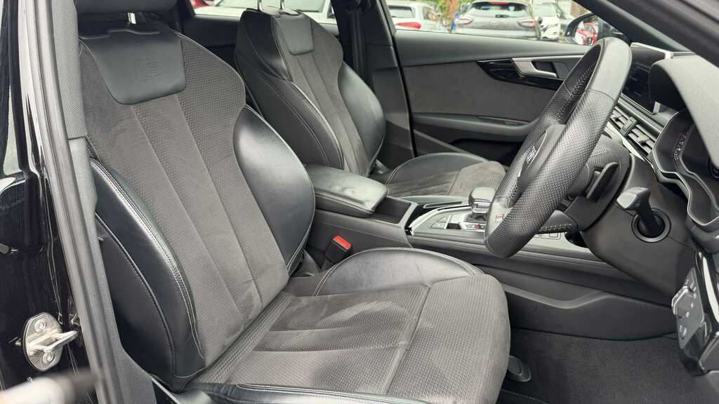 Audi A4 2.0 Tfsi 35 Sport Saloon Euro 6 Black #7