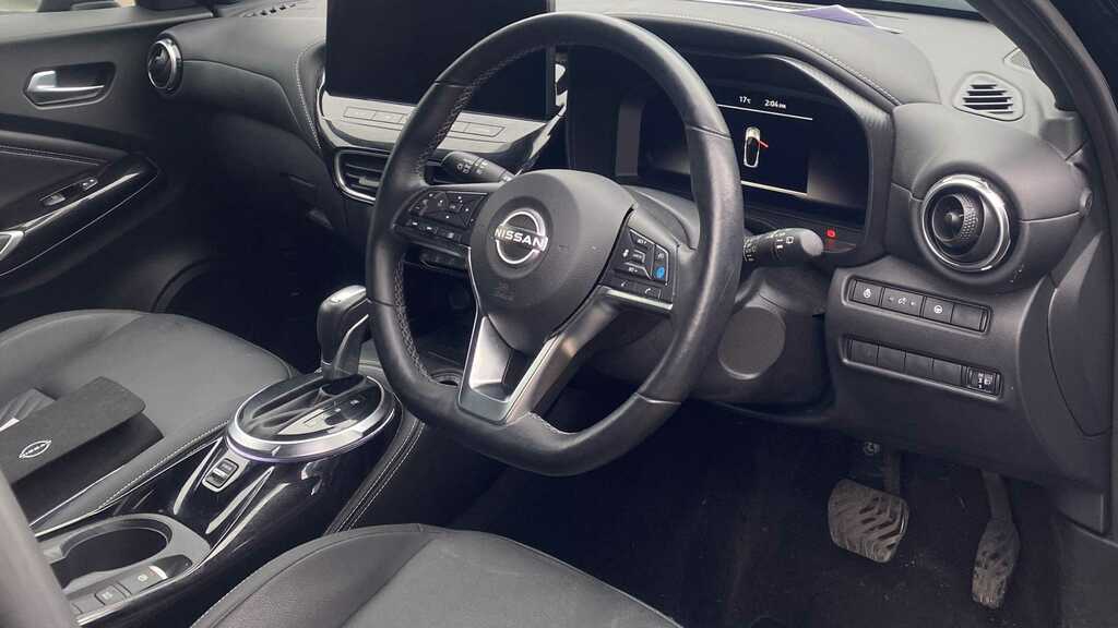 Nissan Juke 1.6 Hybrid Tekna 2024 LD24TVF Black #5