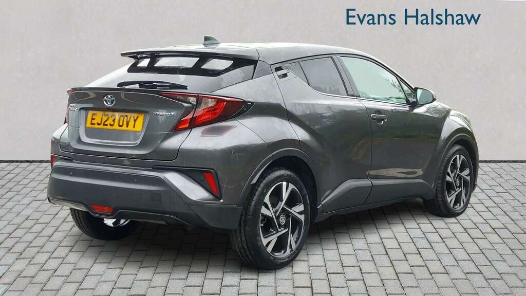 Toyota C-Hr 1.8 Hybrid Icon Cvt White #7
