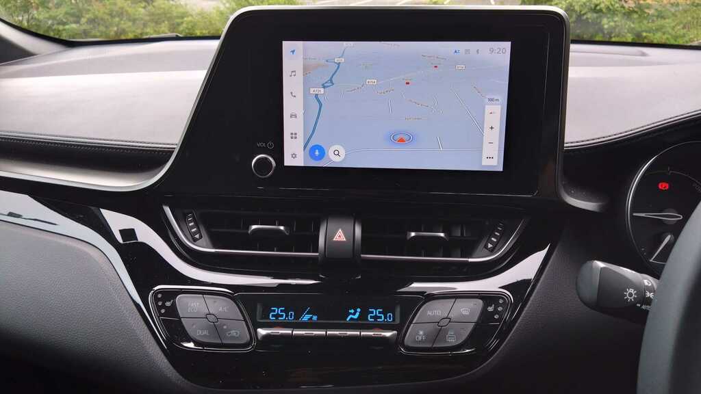 Toyota C-Hr 1.8 Hybrid Icon Cvt White #16