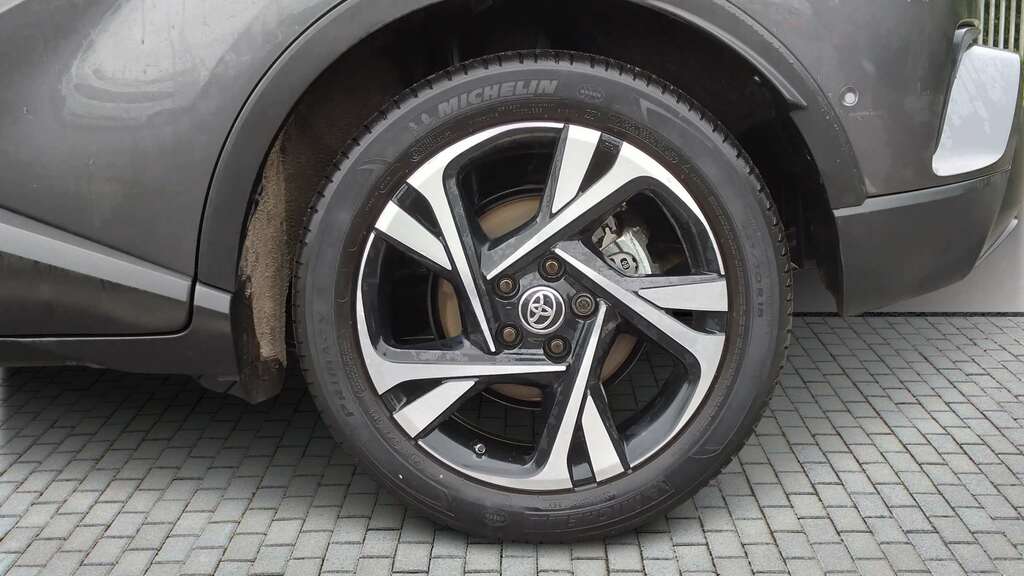 Toyota C-Hr 1.8 Hybrid Icon Cvt White #10