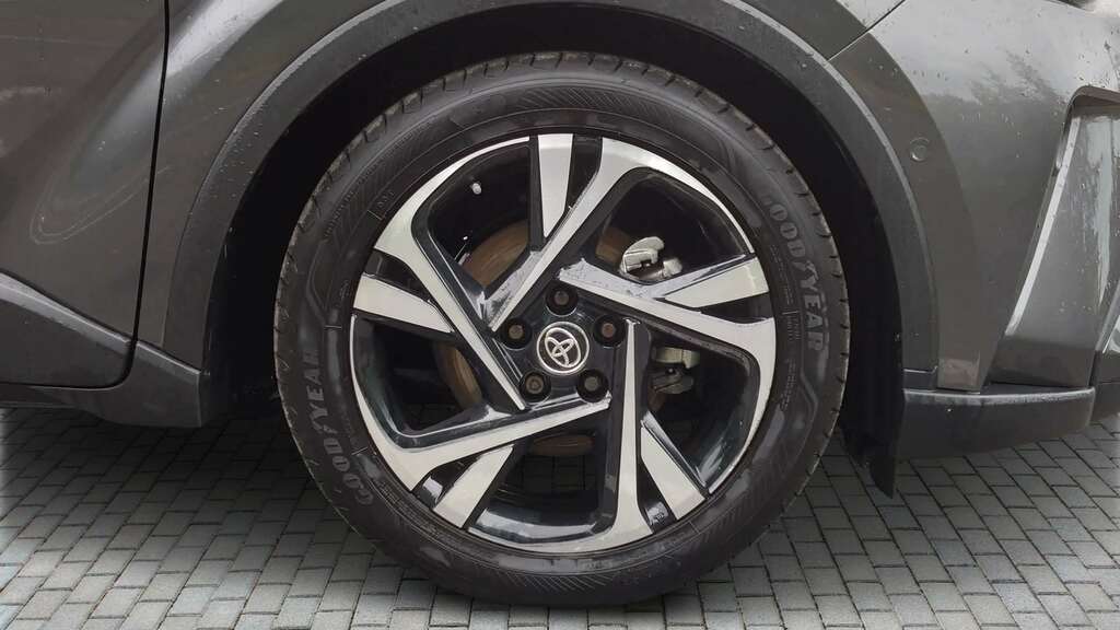 Toyota C-Hr 1.8 Hybrid Icon Cvt White #12