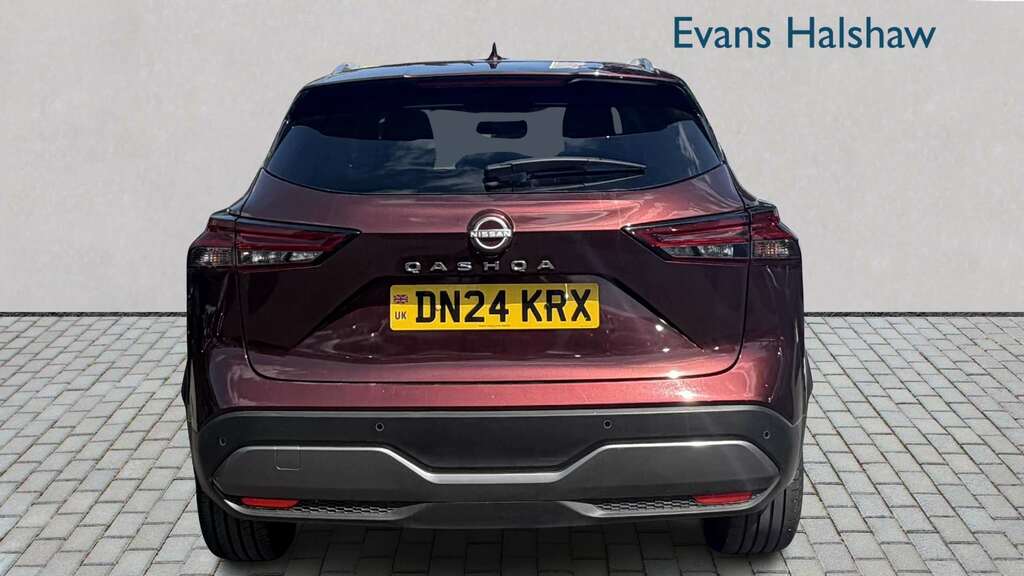 Nissan Qashqai 1.3 Dig-t Mh 158 N-connecta Xtronic 2024 DN24KRX Red #4