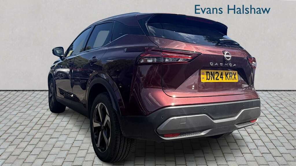 Nissan Qashqai 1.3 Dig-t Mh 158 N-connecta Xtronic 2024 DN24KRX Red #2