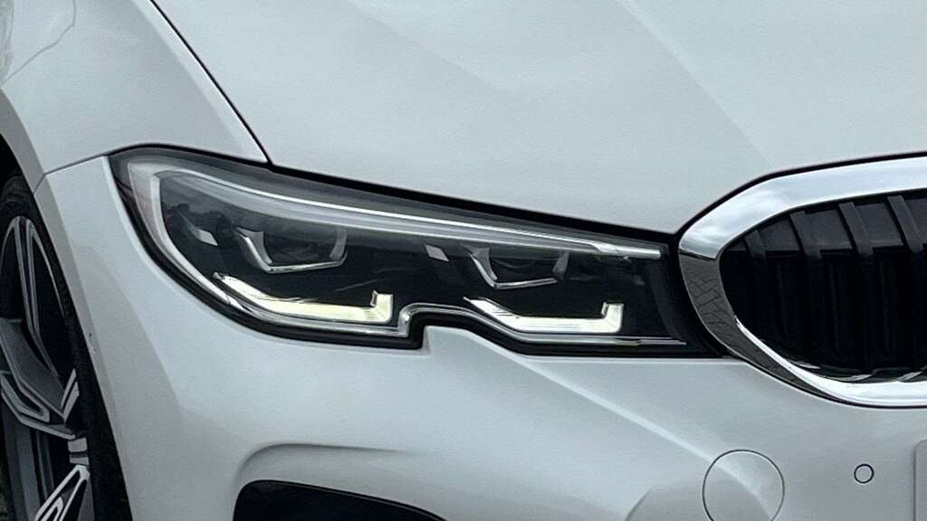 BMW 3 Series 3.0 M340i Mht Saloon Hybrid Xdrive Black #14