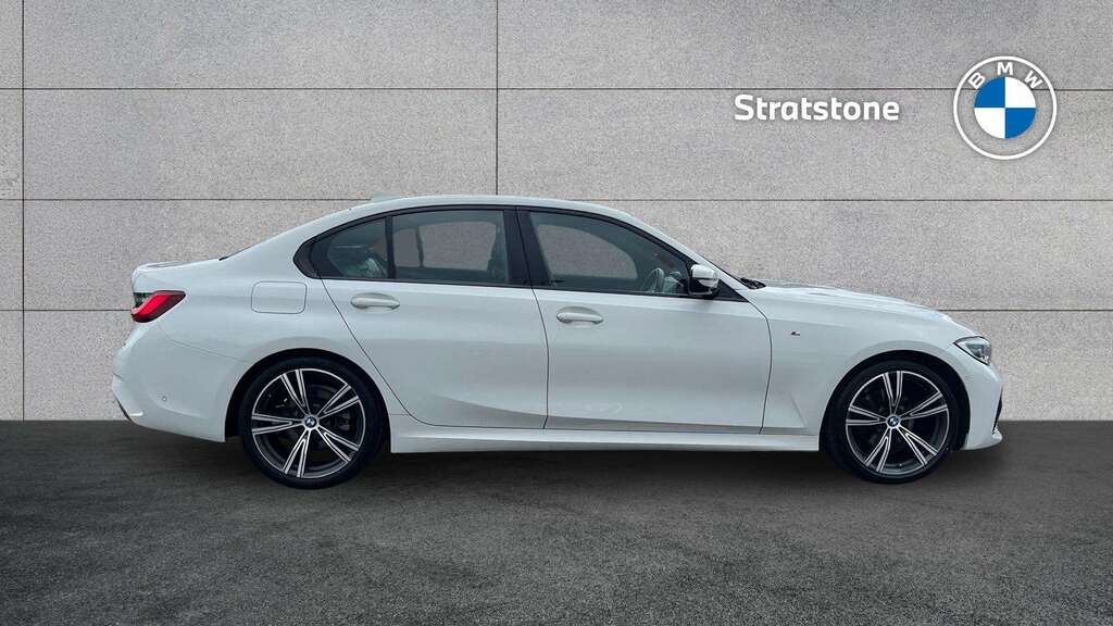 BMW 3 Series 3.0 M340i Mht Saloon Hybrid Xdrive Black #2