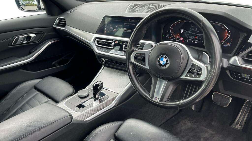 BMW 3 Series 3.0 M340i Mht Saloon Hybrid Xdrive Black #4