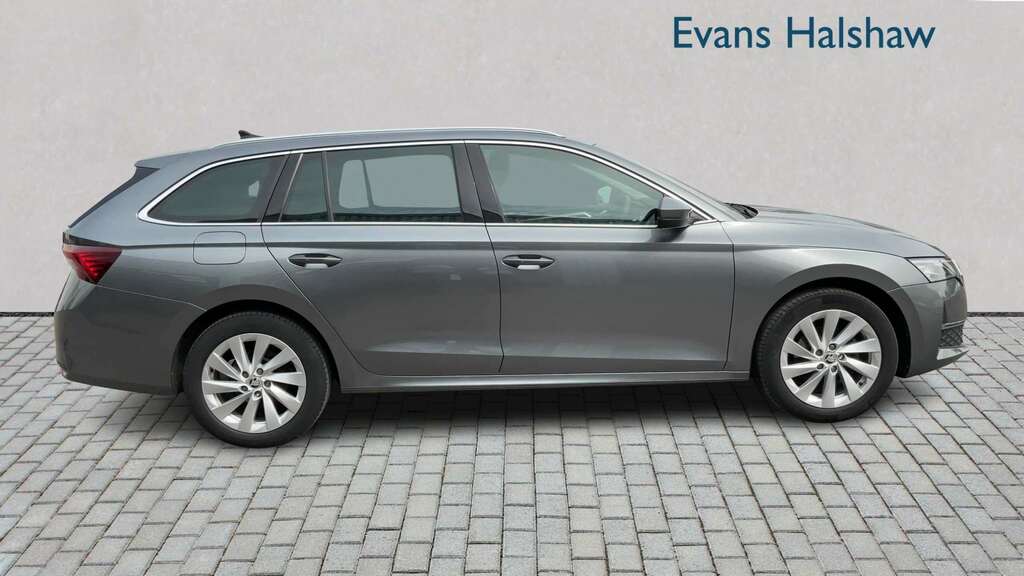 Skoda Octavia 1.5 Tsi 150 First Edition 2024 Grey #2