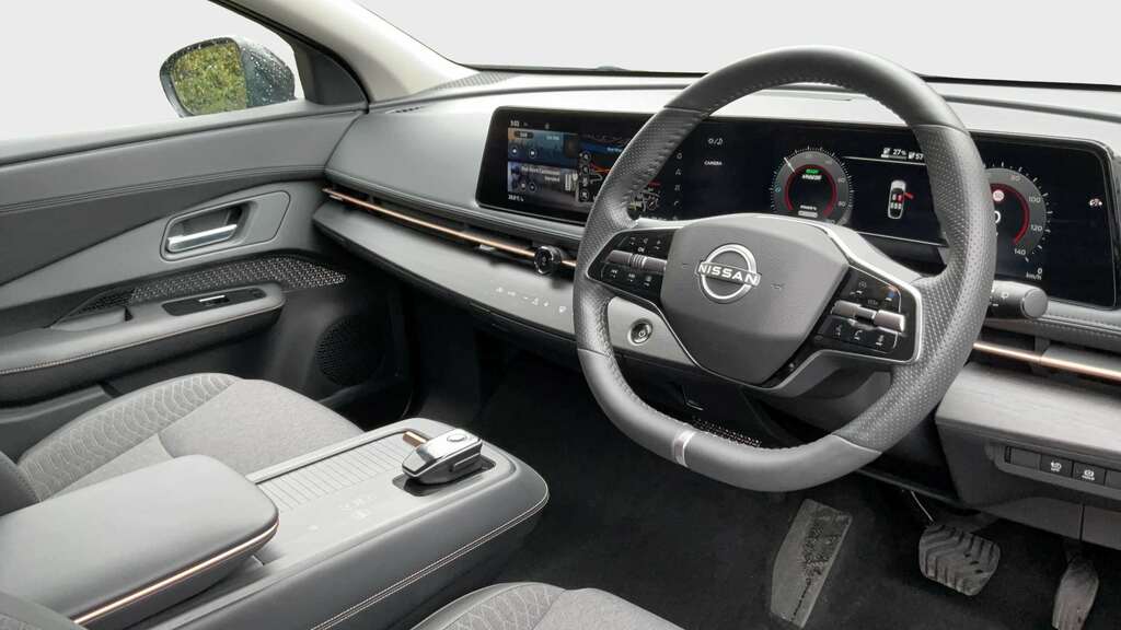 Nissan Ariya 160Kw Engage 63Kwh Green #8