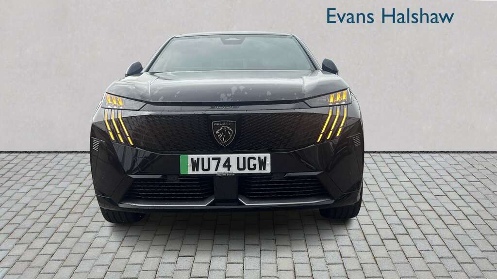 Peugeot 3008 157Kw Gt 73Kwh 2024 Black #3