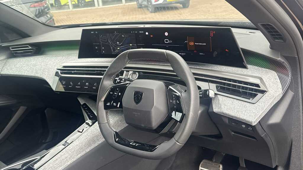 Peugeot 3008 157Kw Gt 73Kwh 2024 Black #5
