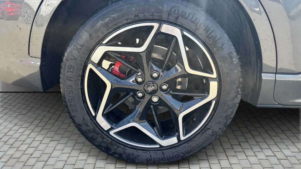 Ford Kuga 1.5 Ecoboost St-line X 2025  #6