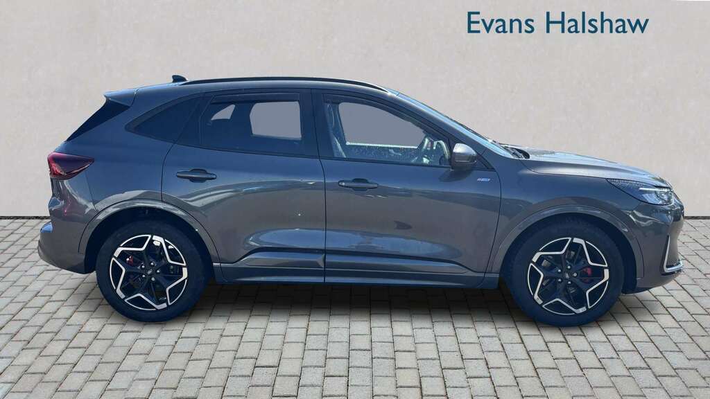 Ford Kuga 1.5 Ecoboost St-line X 2025  #4